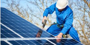 Installation Maintenance Panneaux Solaires Photovoltaïques à Olmet-et-Villecun